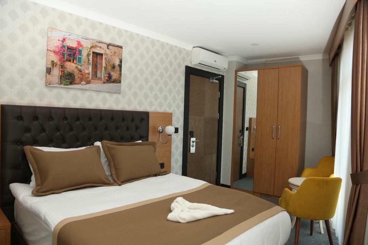 Grand Lark Hotel Prinseneilanden Buitenkant foto